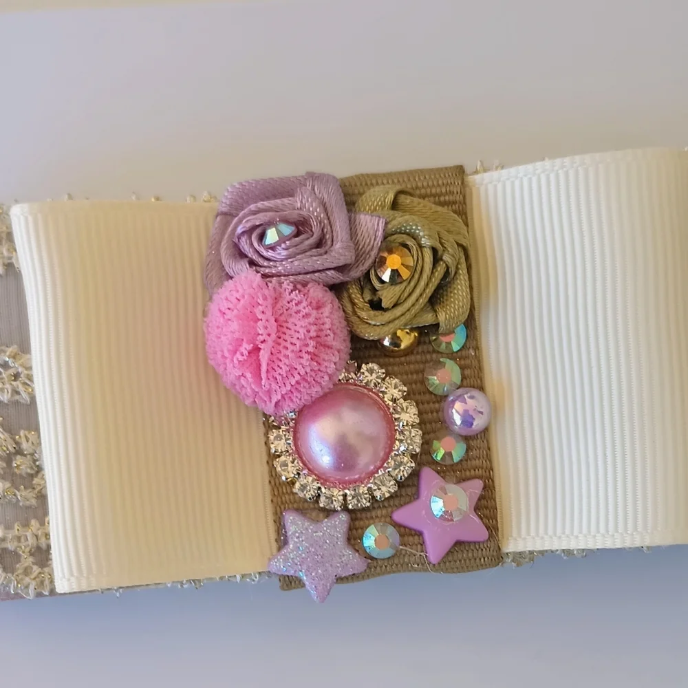 Elegant Cream and Pink Floral Baby Headband ✨🎀